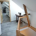 Lusatia Am Toepfer * 奥伊宾